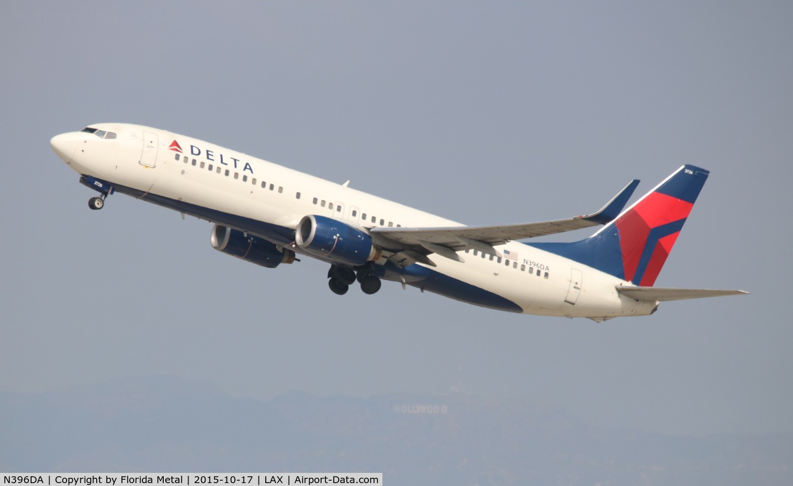 N396DA, 2000 Boeing 737-832 C/N 30378, Delta