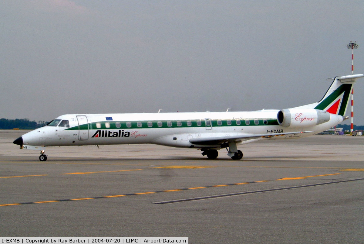 I-EXMB, 2000 Embraer ERJ-145LR (EMB-145LR) C/N 145330, Embraer EMB-145LR [145330] (Alitalia Express) Milan-Malpensa~I 20/07/2004