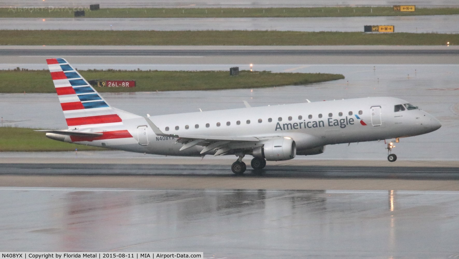 N408YX, 2013 Embraer 175LR (ERJ-170-200LR) C/N 17000371, American Eagle