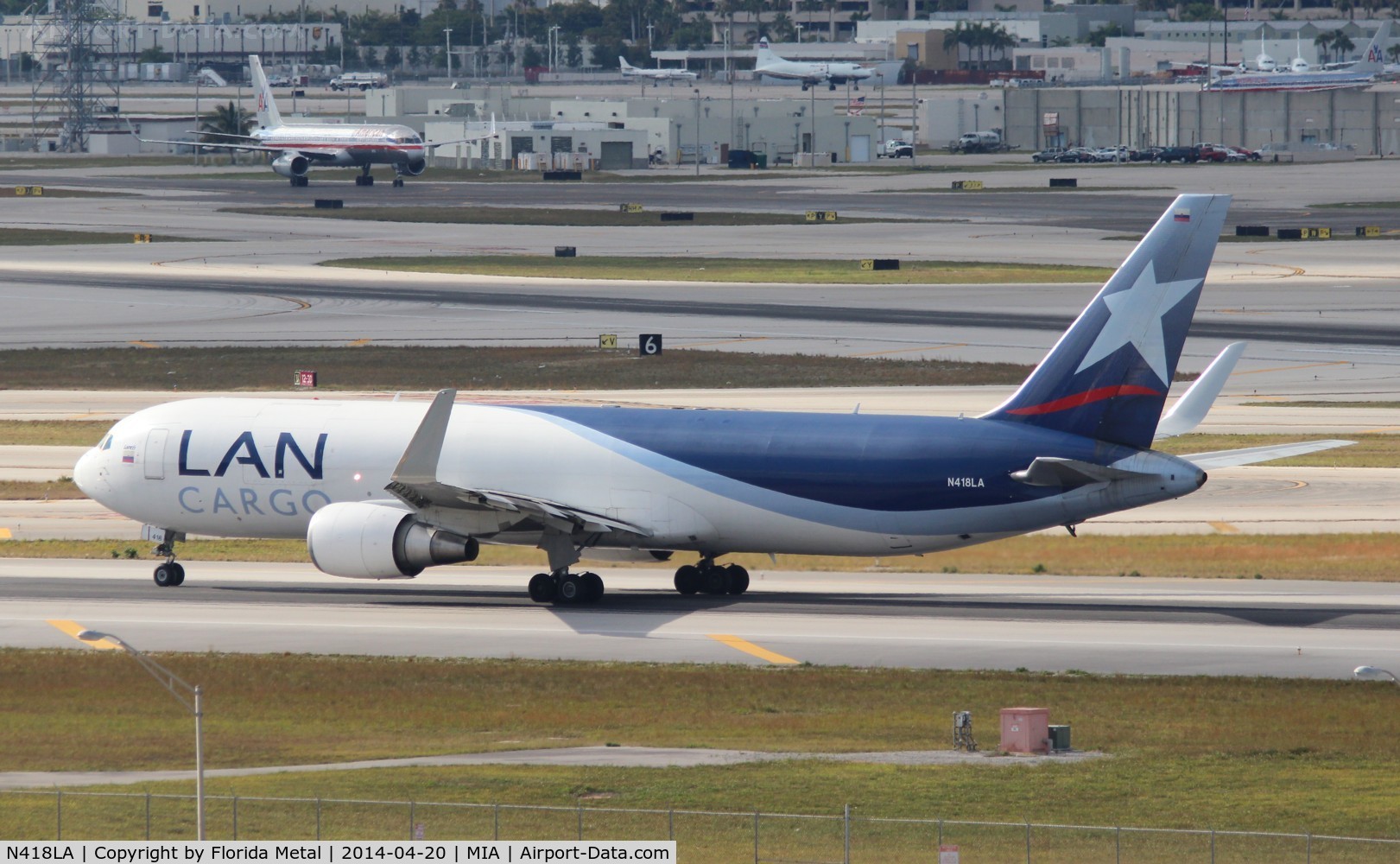 N418LA, 2005 Boeing 767-316F C/N 34246, LAN Cargo