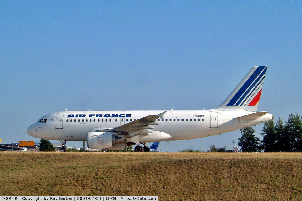 F-GRHR, 2001 Airbus A319-111 C/N 1415, Airbus A319-111 [1415] (Air France) Paris-Charles De Gaulle~F 24/07/2004