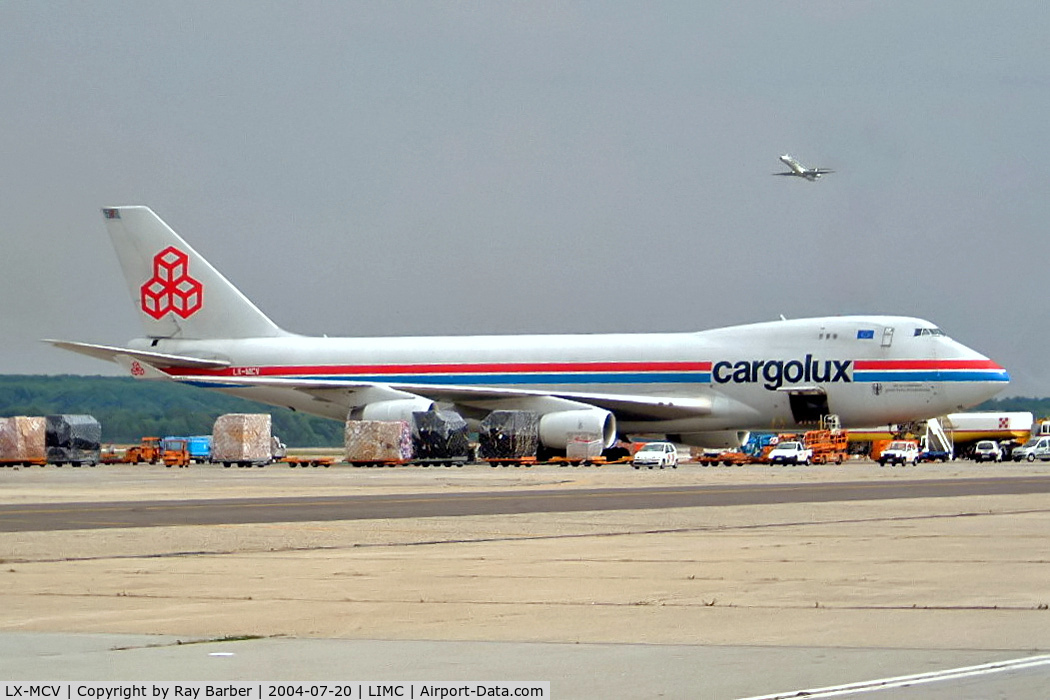 LX-MCV, 1998 Boeing 747-4R7F/SCD C/N 29729, Boeing 747-4R7F [29729] (Cargolux) Milan-Malpensa~I 20/07/2004