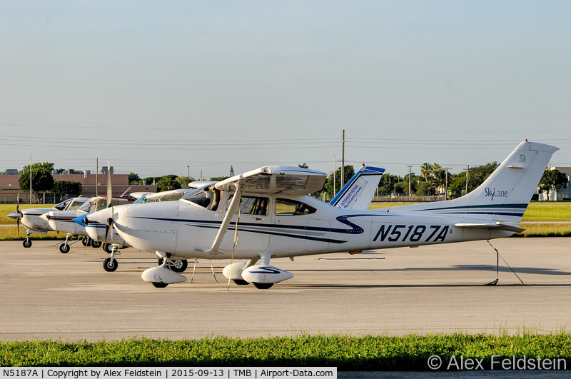 N5187A, 2002 Cessna 182T Skylane C/N 18281111, Tamiami