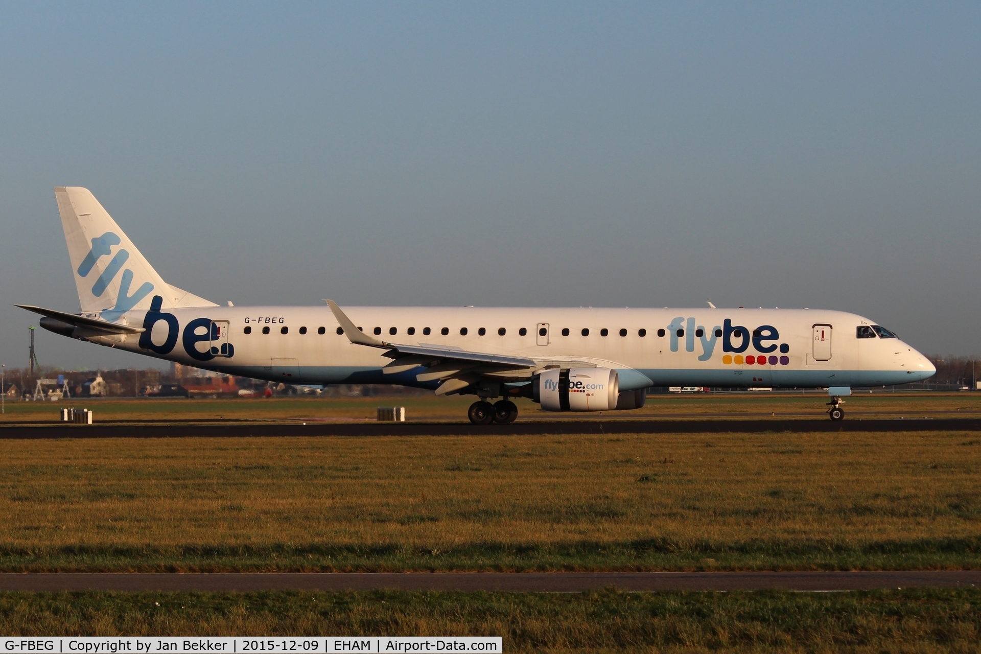 G-FBEG, 2007 Embraer 195LR (ERJ-190-200LR) C/N 19000120, Schiphol, Polderbaan