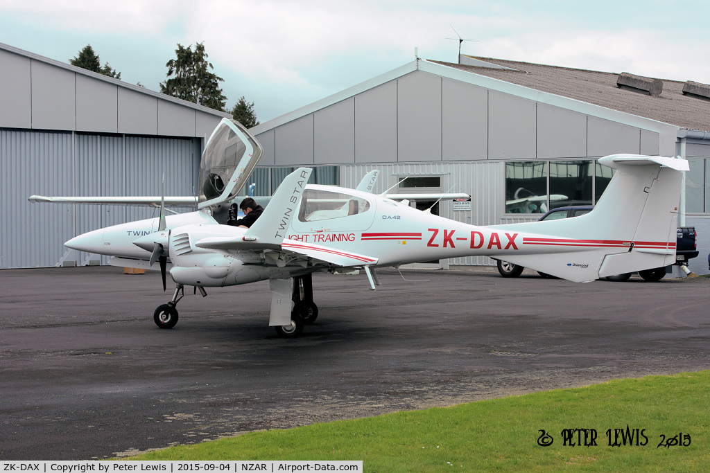 ZK-DAX, Diamond DA-42 Twin Star C/N 42.AC072, Eagle Flight Training Ltd., Ardmore