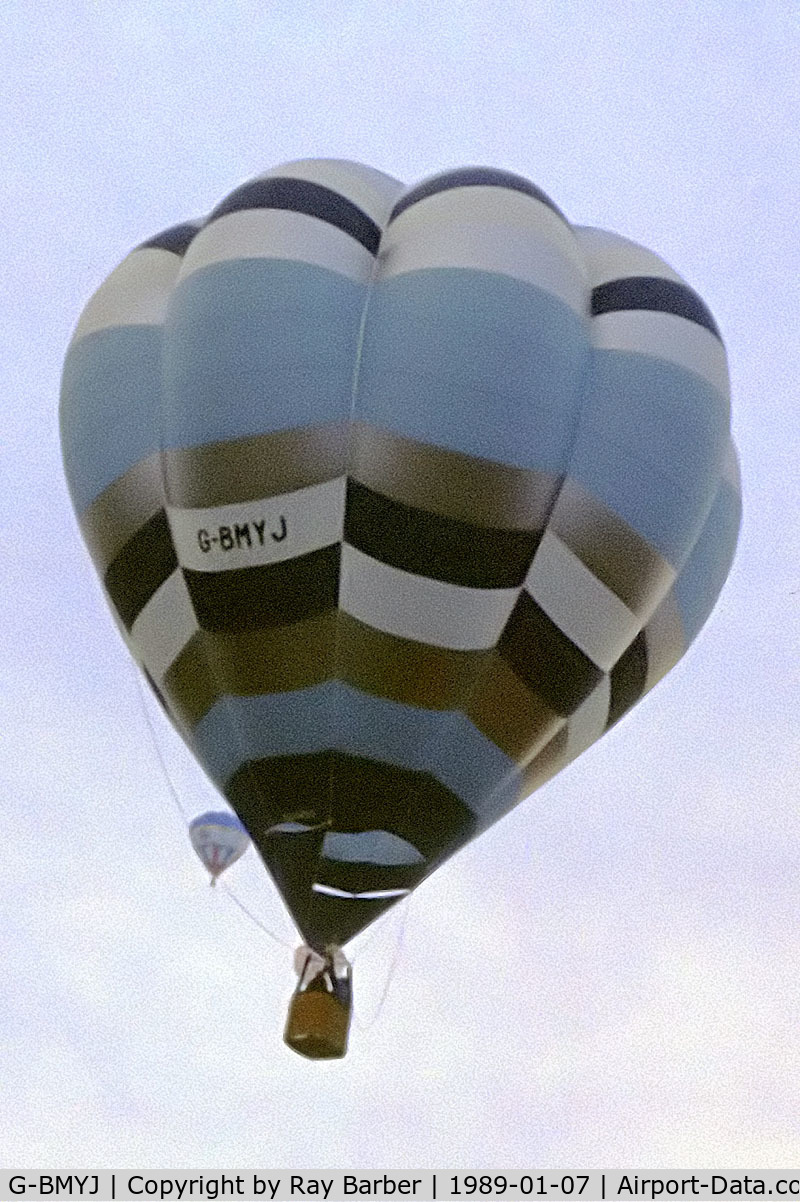 G-BMYJ, 1986 Cameron Balloons V-65 C/N 726, Cameron V-65 HAFB [726] Marsh Benham~G 07/01/1989. From a slide.