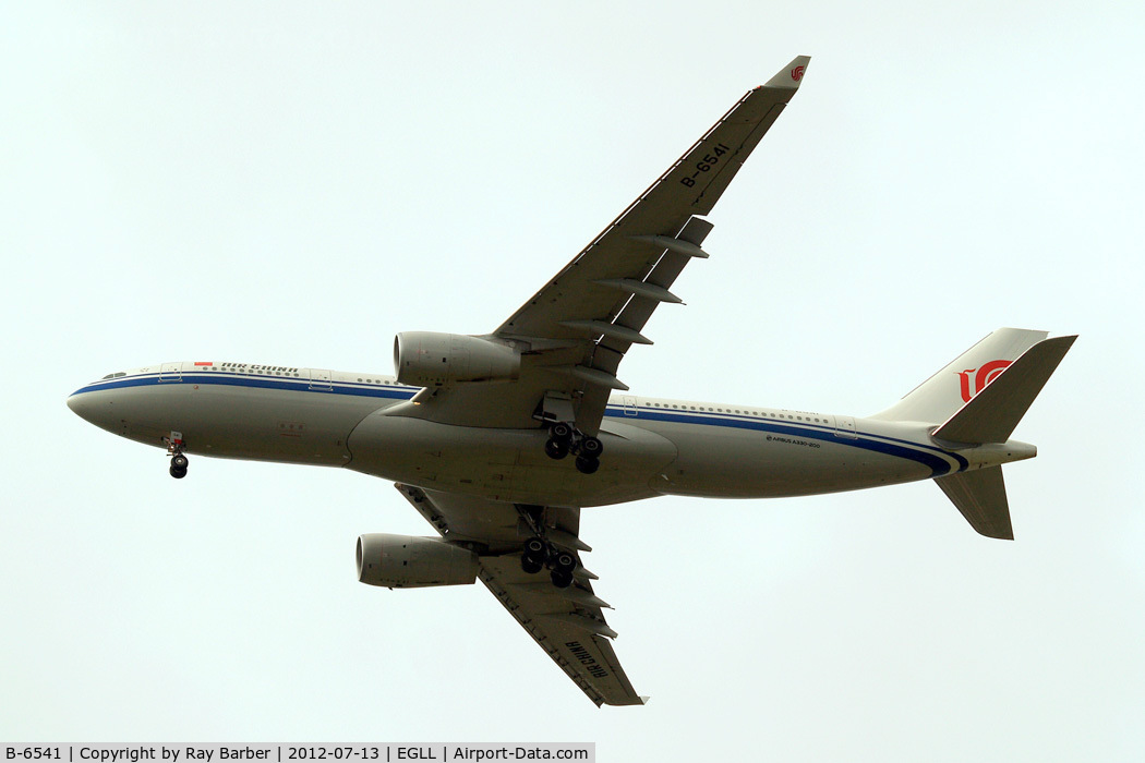 B-6541, 2012 Airbus A330-243 C/N 1304, Airbus A330-243 [1304] (Air China) Home~G 13/07/2012. On approach 27R.
