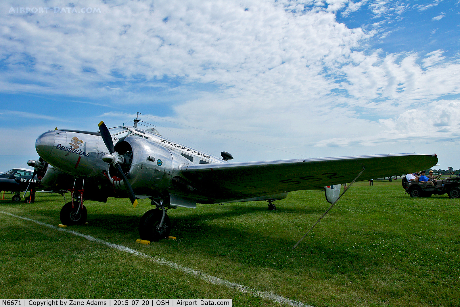 N6671, 1952 Beech Expeditor 3NM C/N CA-152, 2015 EAA AirVenture - Oshkosh, Wisconsin