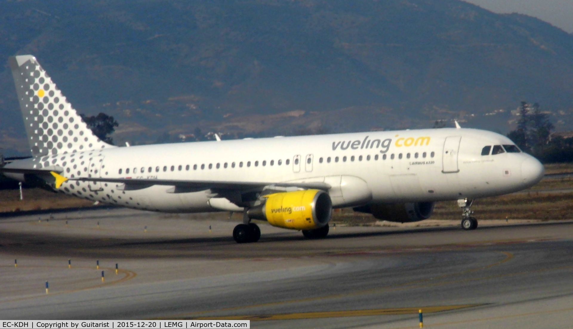 EC-KDH, 2007 Airbus A320-214 C/N 3083, At Malaga