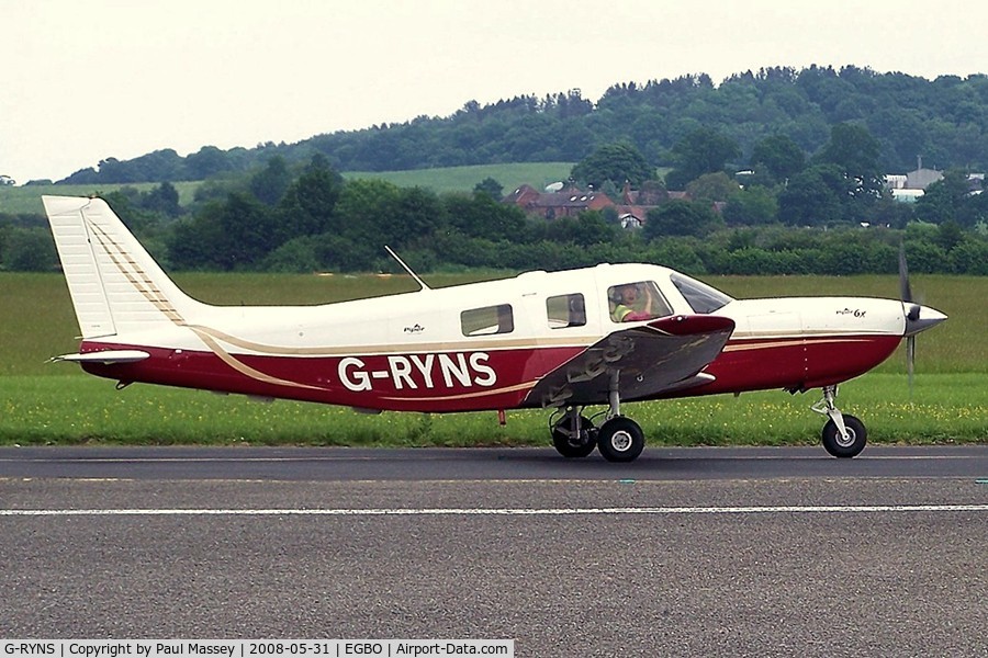 G-RYNS, 2007 Piper PA-32-301FT 6X Saratoga C/N 3232071, @ Halfpenny Green.EX:-N30970.