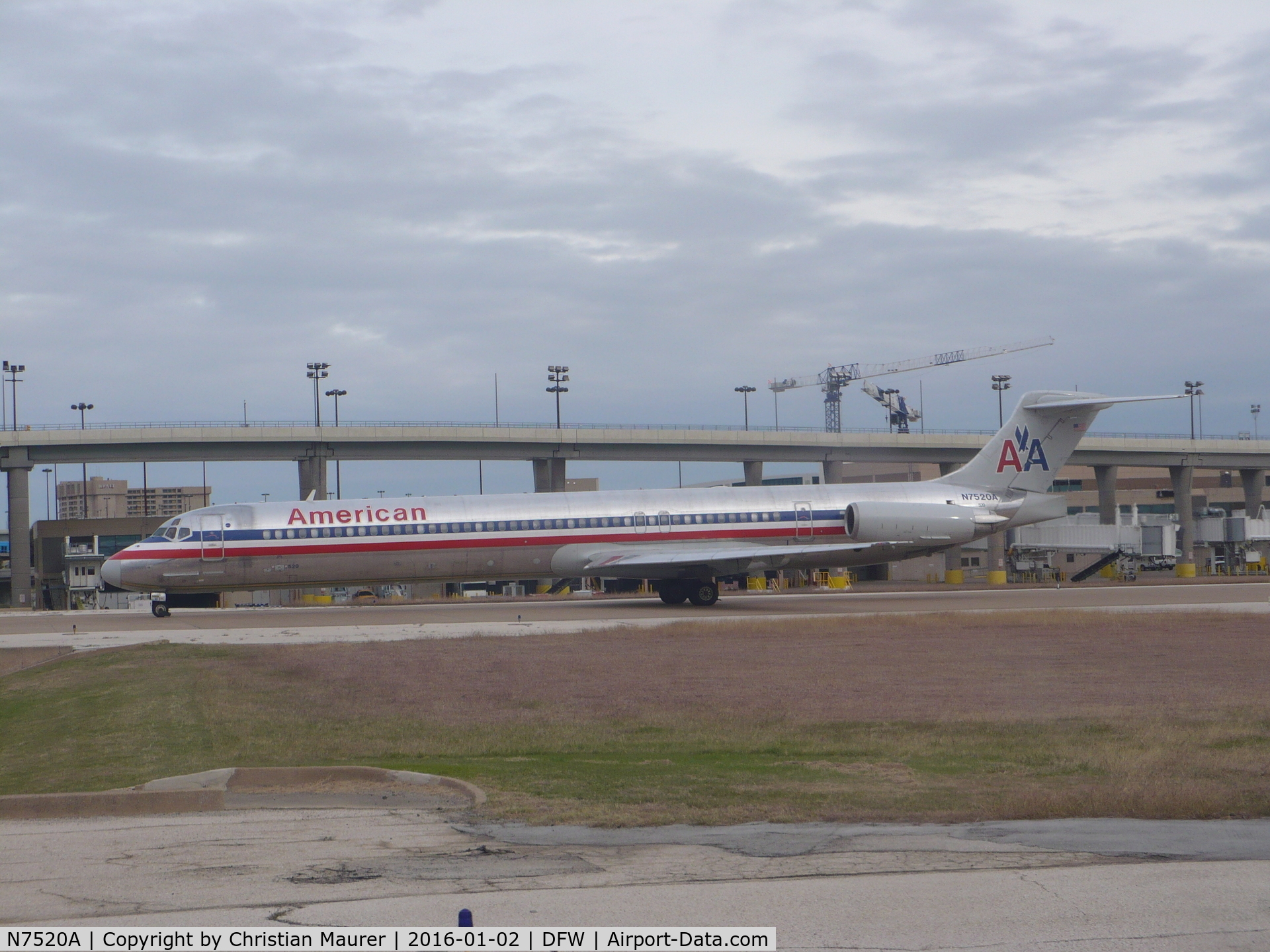 N7520A, 1990 McDonnell Douglas MD-82 (DC-9-82) C/N 49897, DC-9-82 #520