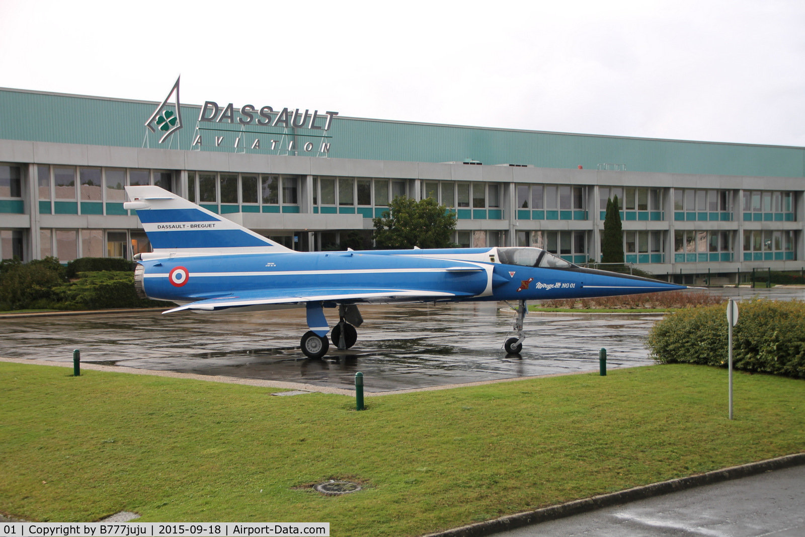 01, Dassault Mirage III NG C/N 01, Display at DAssault factory Seclin
