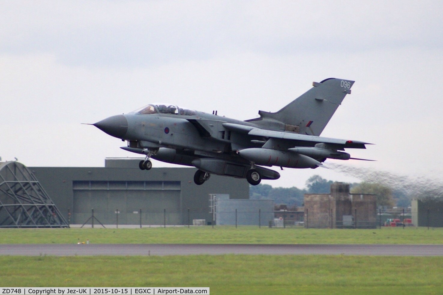 ZD748, 1984 Panavia Tornado GR.4 C/N 382/BS129/3176, wheels nearly retracted, stormy day takeoff, code 096,