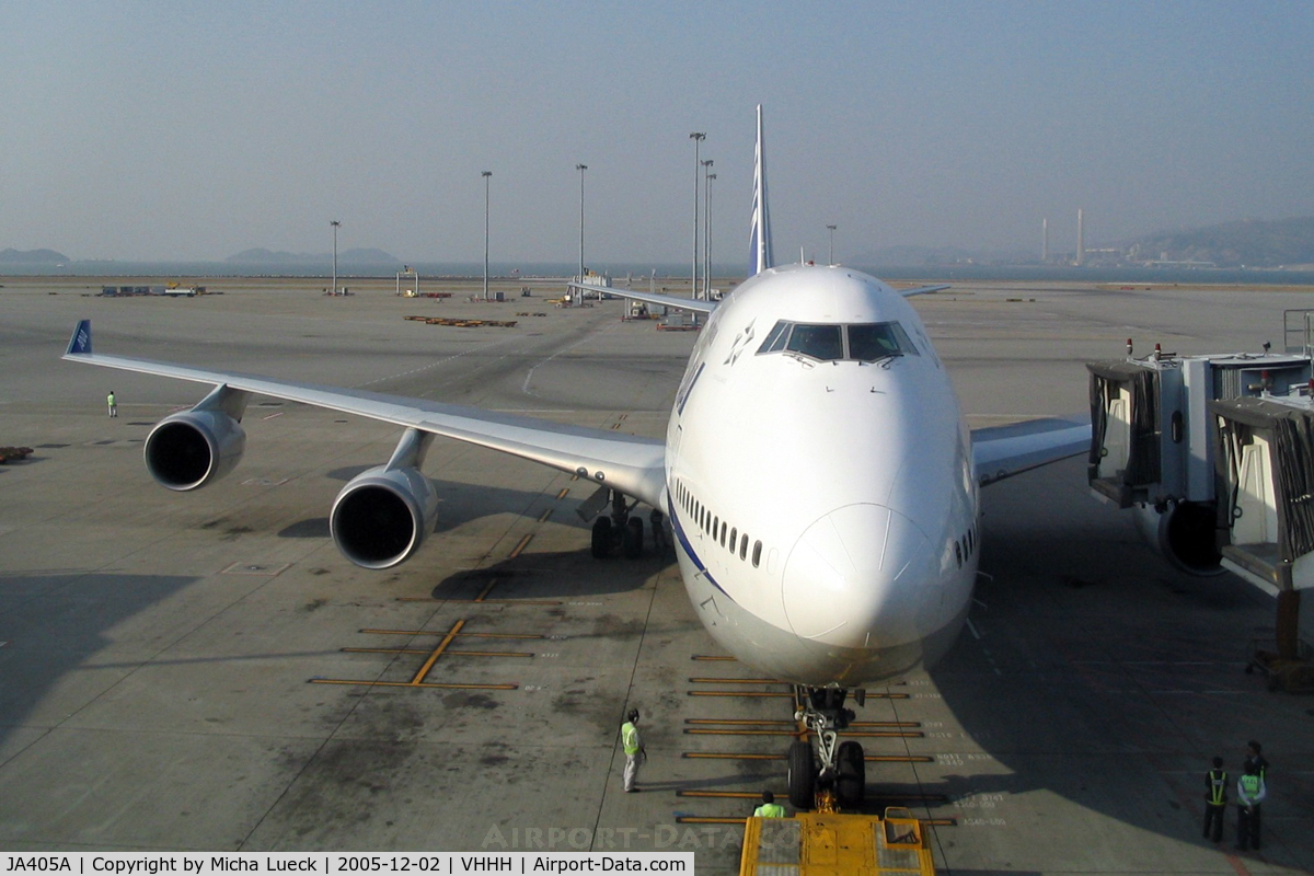 JA405A, 2000 Boeing 747-481 C/N 30322, At Hong Kong