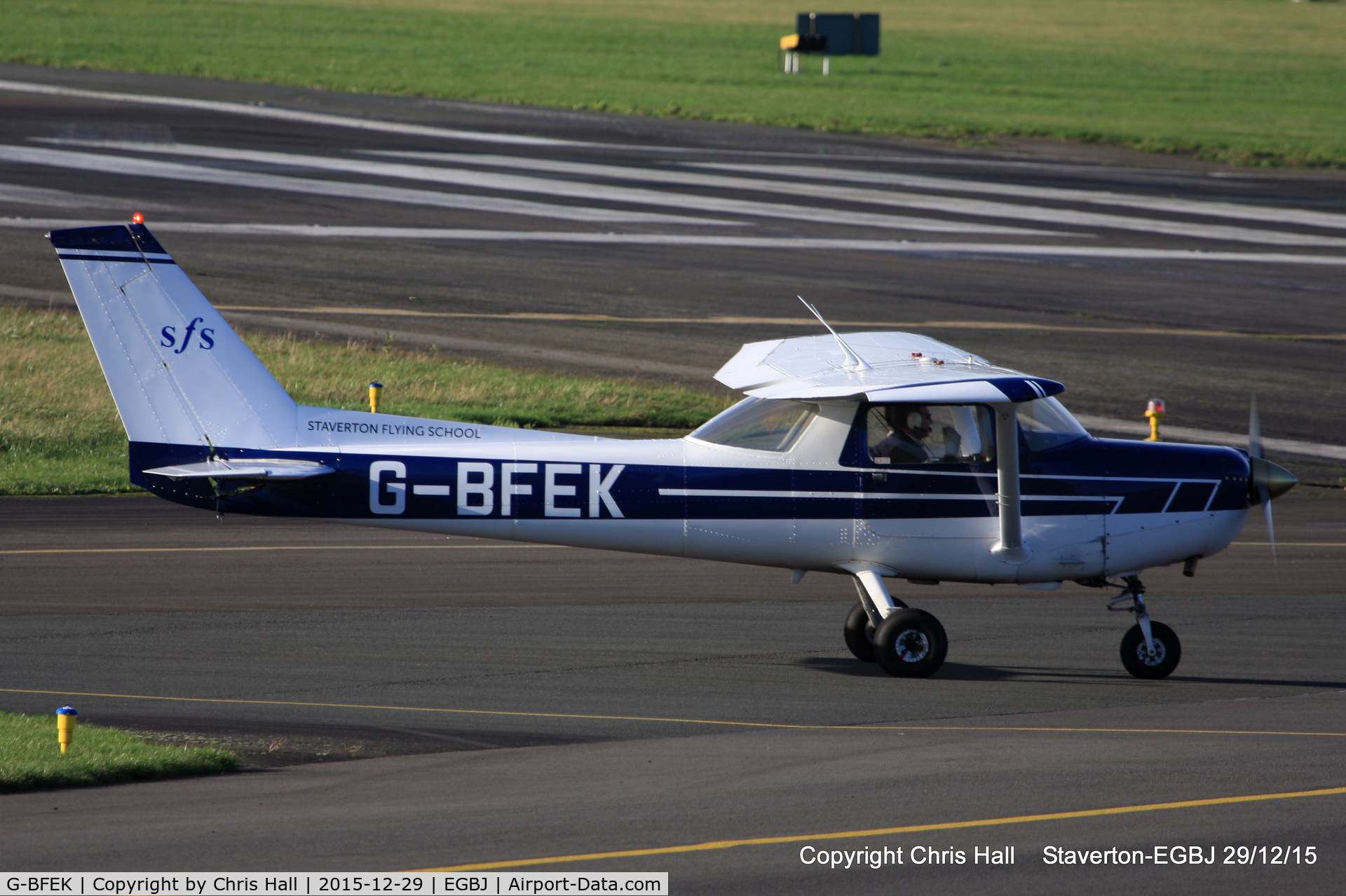 G-BFEK, 1977 Reims F152 C/N 1442, at Staverton