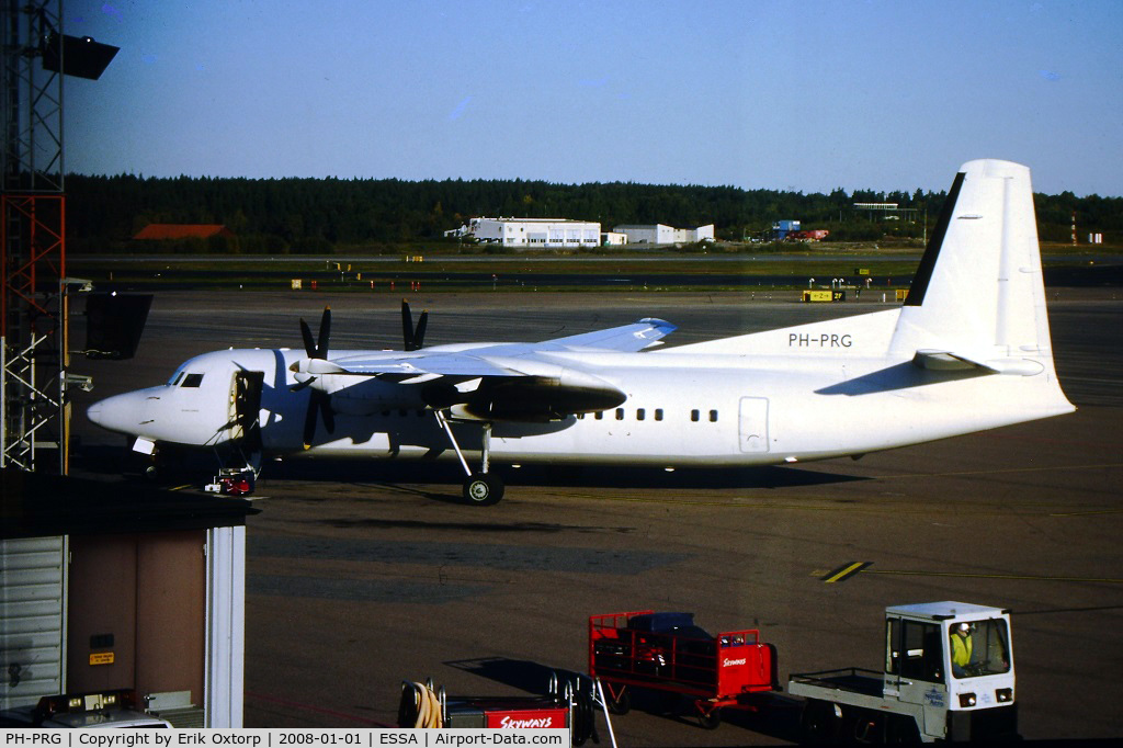 PH-PRG, 1988 Fokker 50 C/N 20155, PH-PRG in ARN SEP03