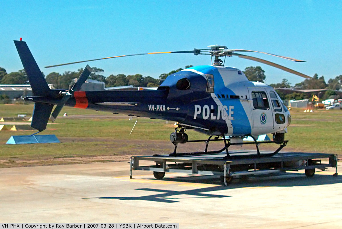 VH-PHX, 1996 Eurocopter AS-355N Ecureuil 2 C/N 5623, Eurocopter AS.355N Ecueuil II [5623] (Police) Bankstown~VH 28/03/2007