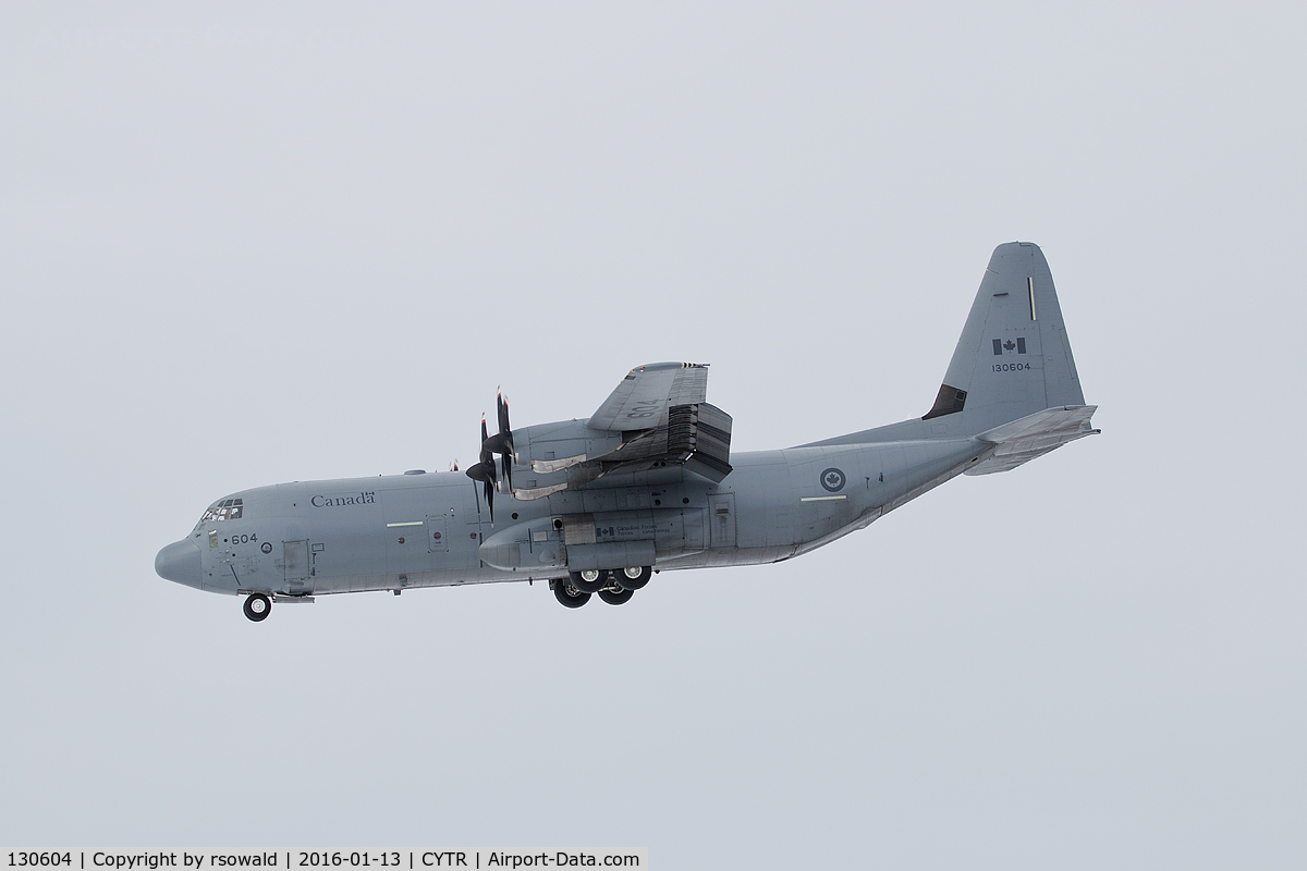 130604, 2010 Lockheed Martin CC-130J-30 Hercules C/N 382-5636, Doing touch and go's at Trenton.