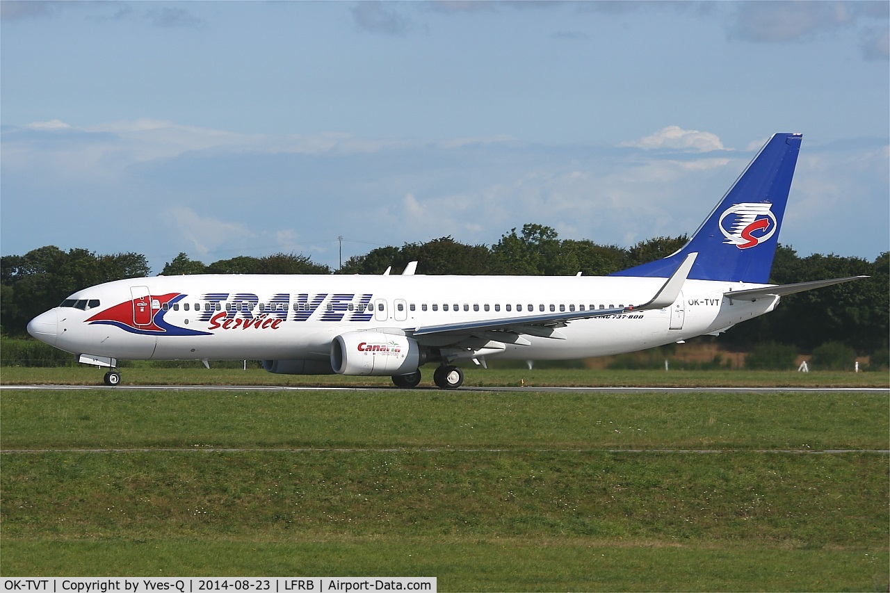 OK-TVT, 2012 Boeing 737-86N C/N 39394, Boeing 737-86N, Take off run rwy 25L, Brest-Bretagne airport (LFRB-BES)