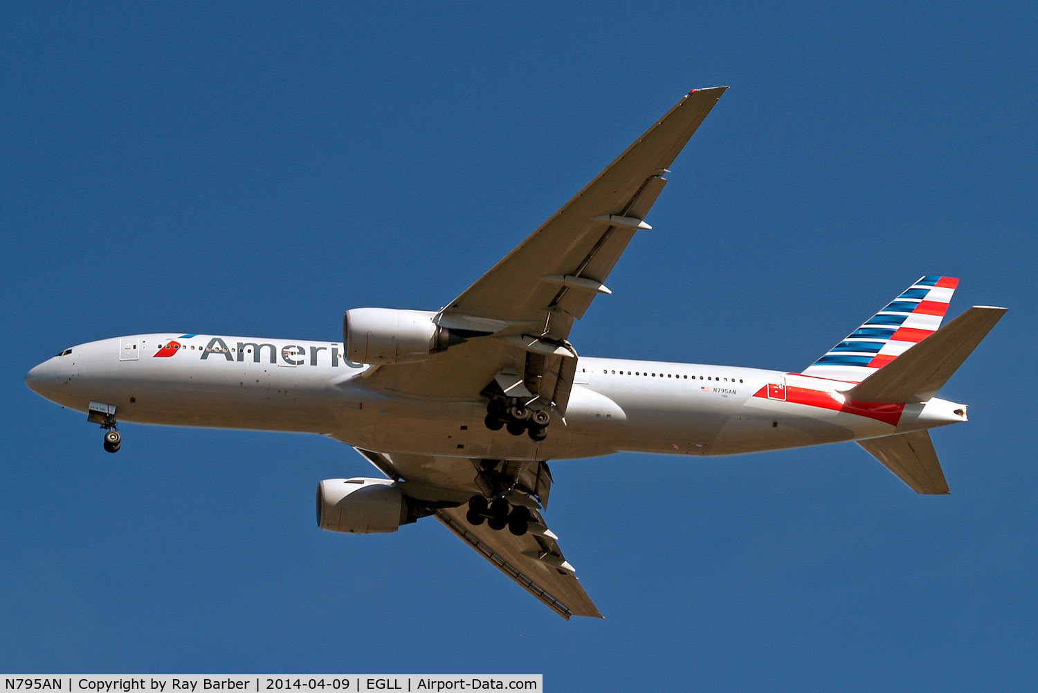 N795AN, 2000 Boeing 777-223 C/N 30257, Boeing 777-223ER [30257] (American Airlines) Home~G 09/04/2014. On approach 27R.