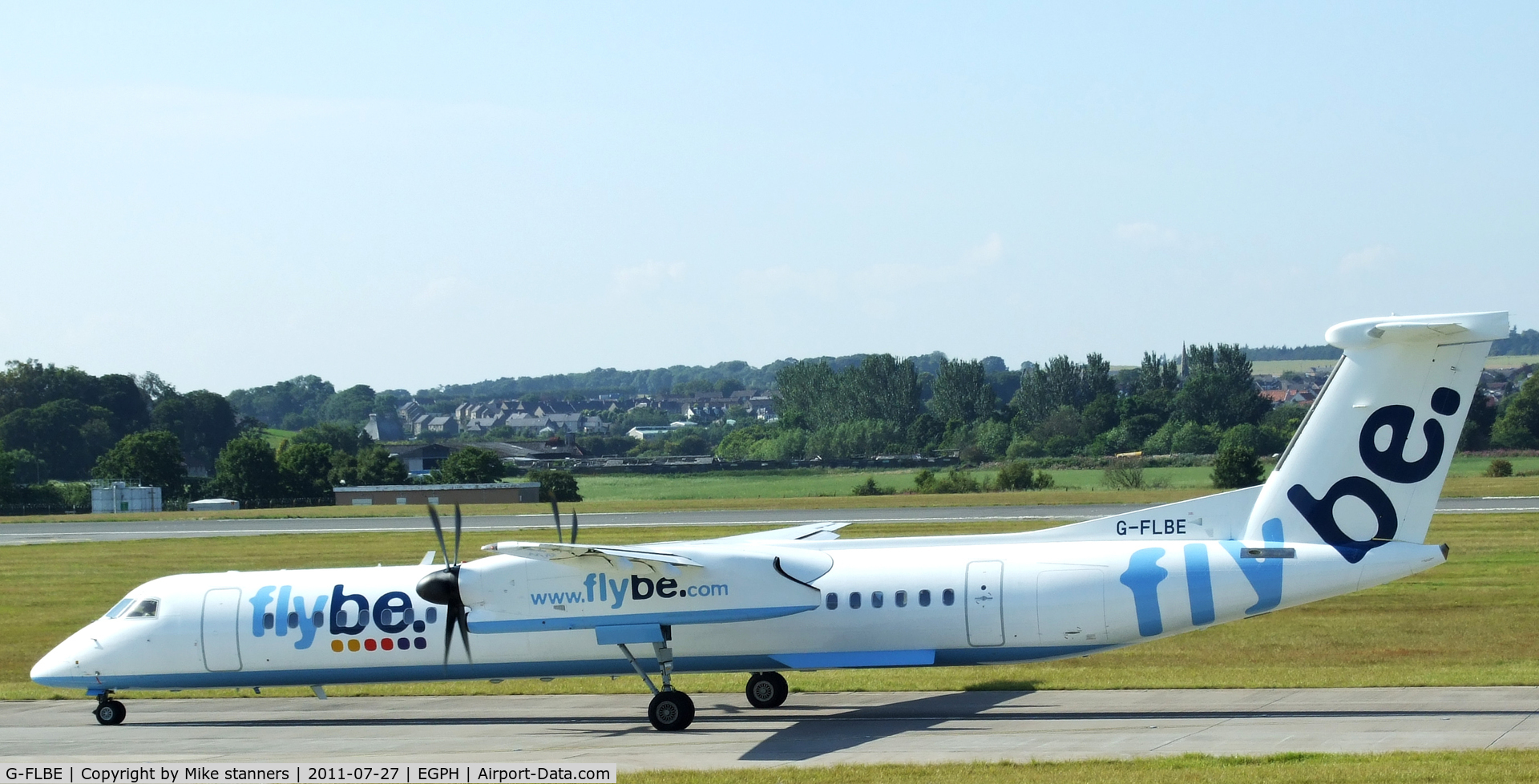 G-FLBE, 2009 De Havilland Canada DHC-8-402Q Dash 8 C/N 4261, Flybe dash 8 taxying to runway 06