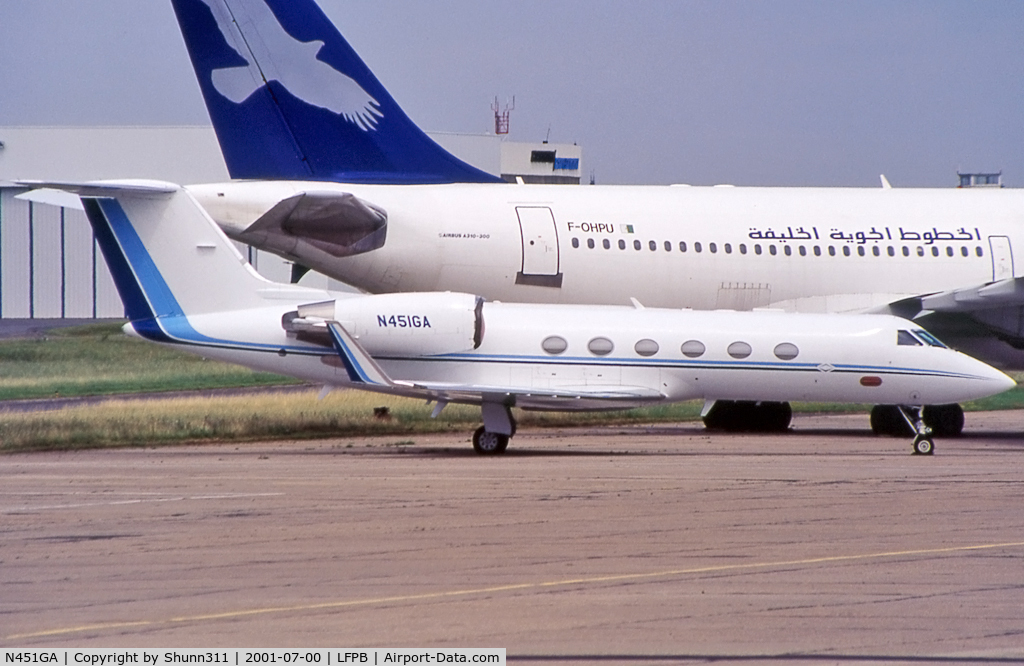 N451GA, 1993 Gulfstream Aerospace G-IV C/N 1221, Parked...