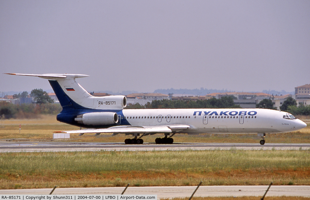 RA-85171, 1984 Tupolev Tu-154M C/N 91A893, Ready for take off from rwy 14R