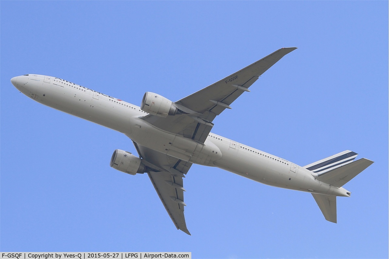 F-GSQF, 2004 Boeing 777-328/ER C/N 32849, Boeing 777-328 (ER), Take off Rwy 27L, Roissy Charles De Gaulle Airport (LFPG-CDG)