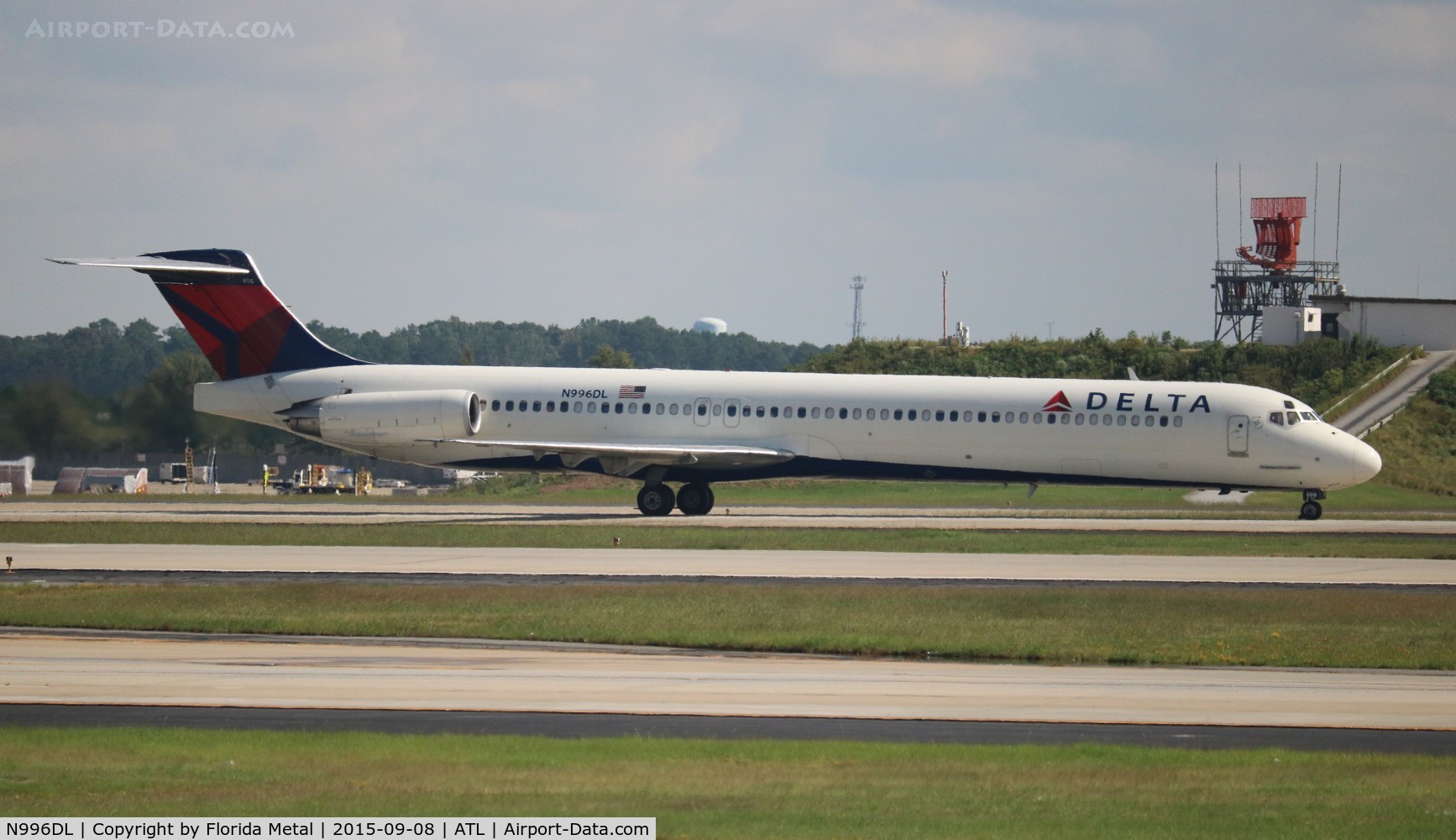 N996DL, 1991 McDonnell Douglas MD-88 C/N 53363, Delta