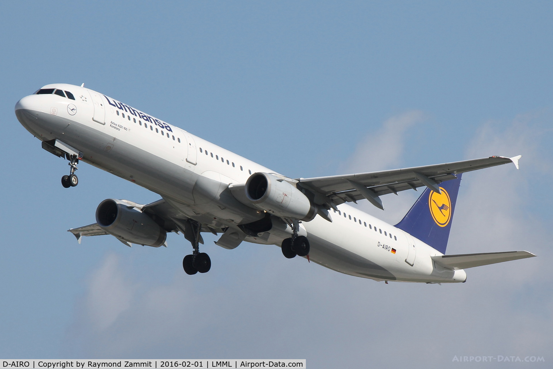 D-AIRO, 1995 Airbus A321-131 C/N 0563, A321 D-AIRO Lufthansa