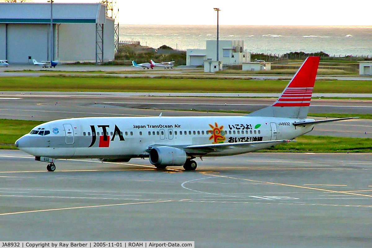 JA8932, 1991 Boeing 737-429 C/N 25248, Boeing 737-429 [25248] (Japan TransOcean Air) Okinawa-Naha~JA 01/11/2005