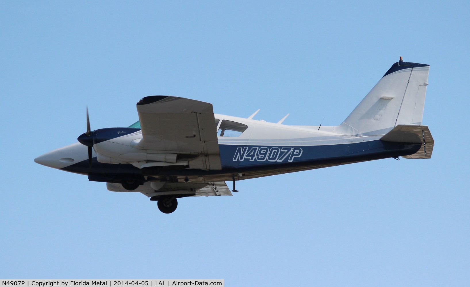 N4907P, 1961 Piper PA-23-250 Aztec C/N 27-498, PA-23-250