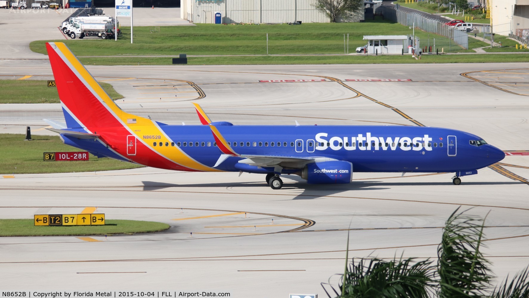 N8652B, 2014 Boeing 737-8H4 C/N 36971, Southwest