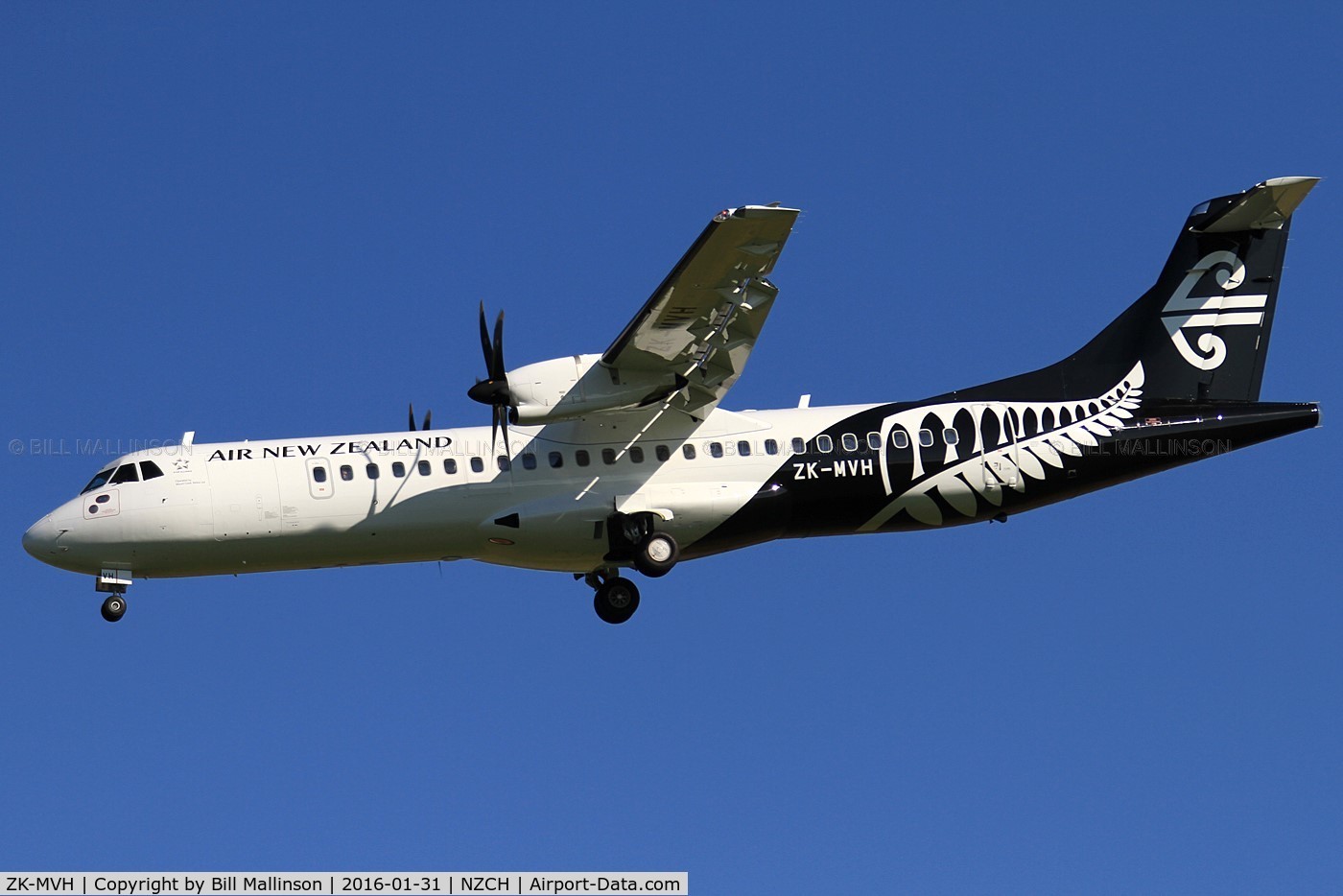 ZK-MVH, 2015 ATR 72-212A C/N 1304, finals to 02