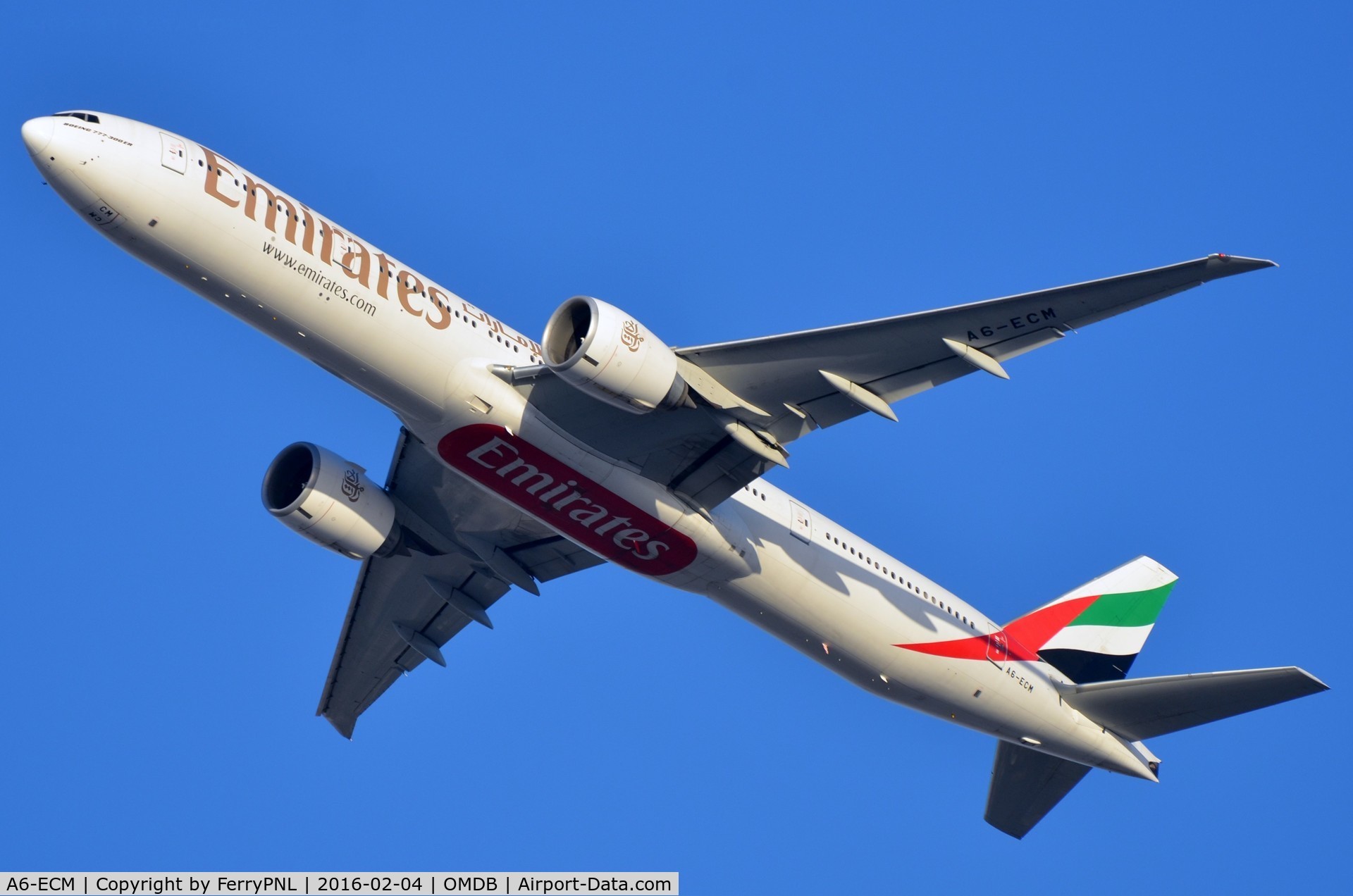 A6-ECM, 2009 Boeing 777-36N/ER C/N 37703, Emirates B773 lifting-off.