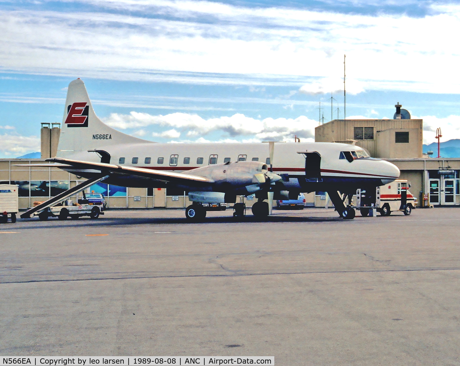 N566EA, 1968 Convair CV-580 C/N 381, Anchorage 8.8.89