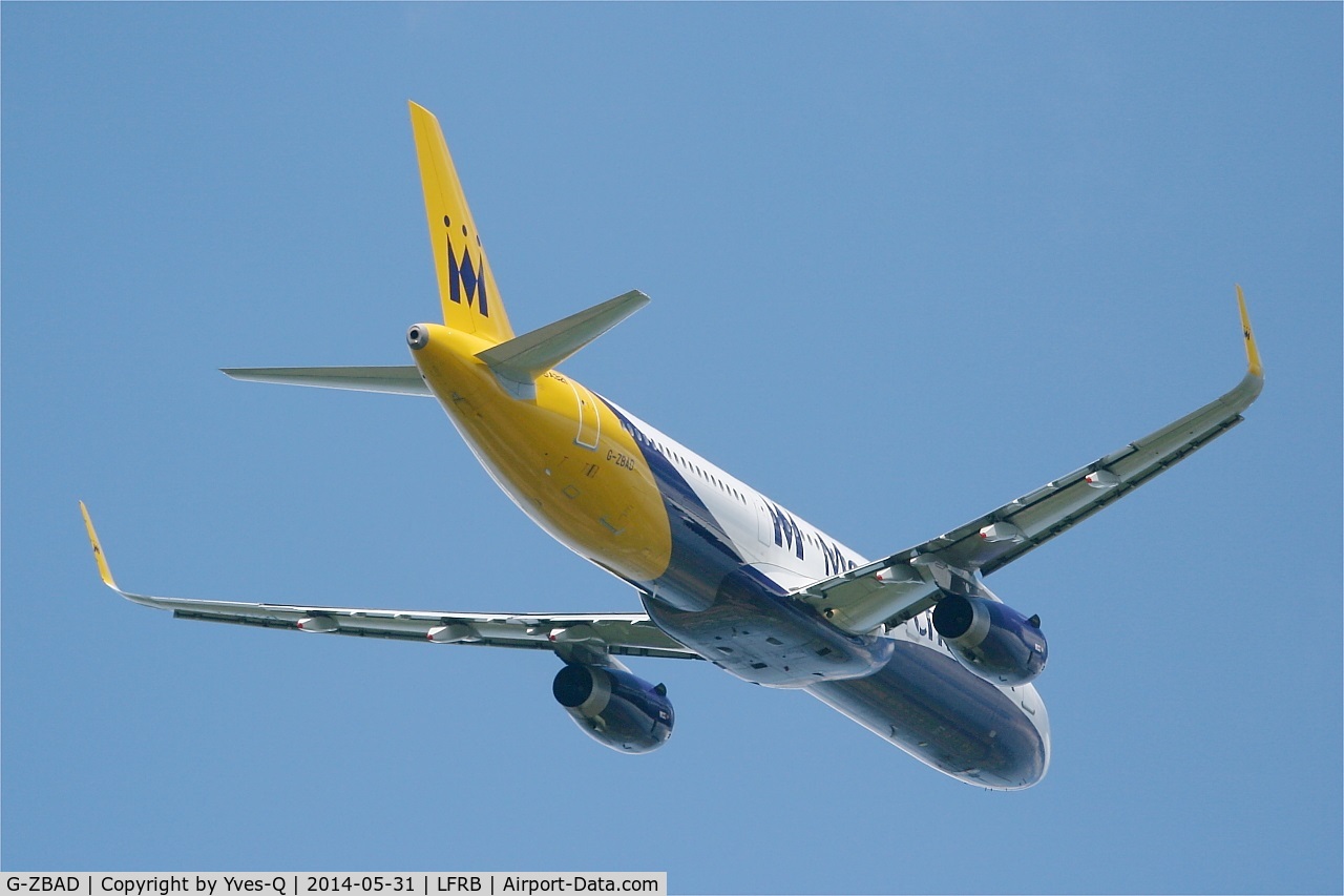 G-ZBAD, 2013 Airbus A321-231 C/N 5582, Airbus A321-231, Take off rwy 07R, Brest-Bretagne Airport (LFRB-BES)
