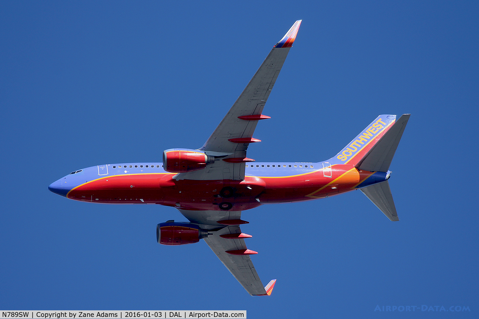 N789SW, 2000 Boeing 737-7H4 C/N 29816, Descending into Dallas Love Field