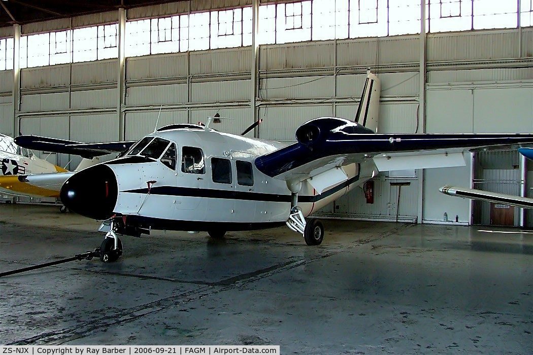 ZS-NJX, Piaggio P-166S Albatross C/N 446, Piaggio P-166S Albatross [446] Johannesburg-Rand~ZS 21/09/2006