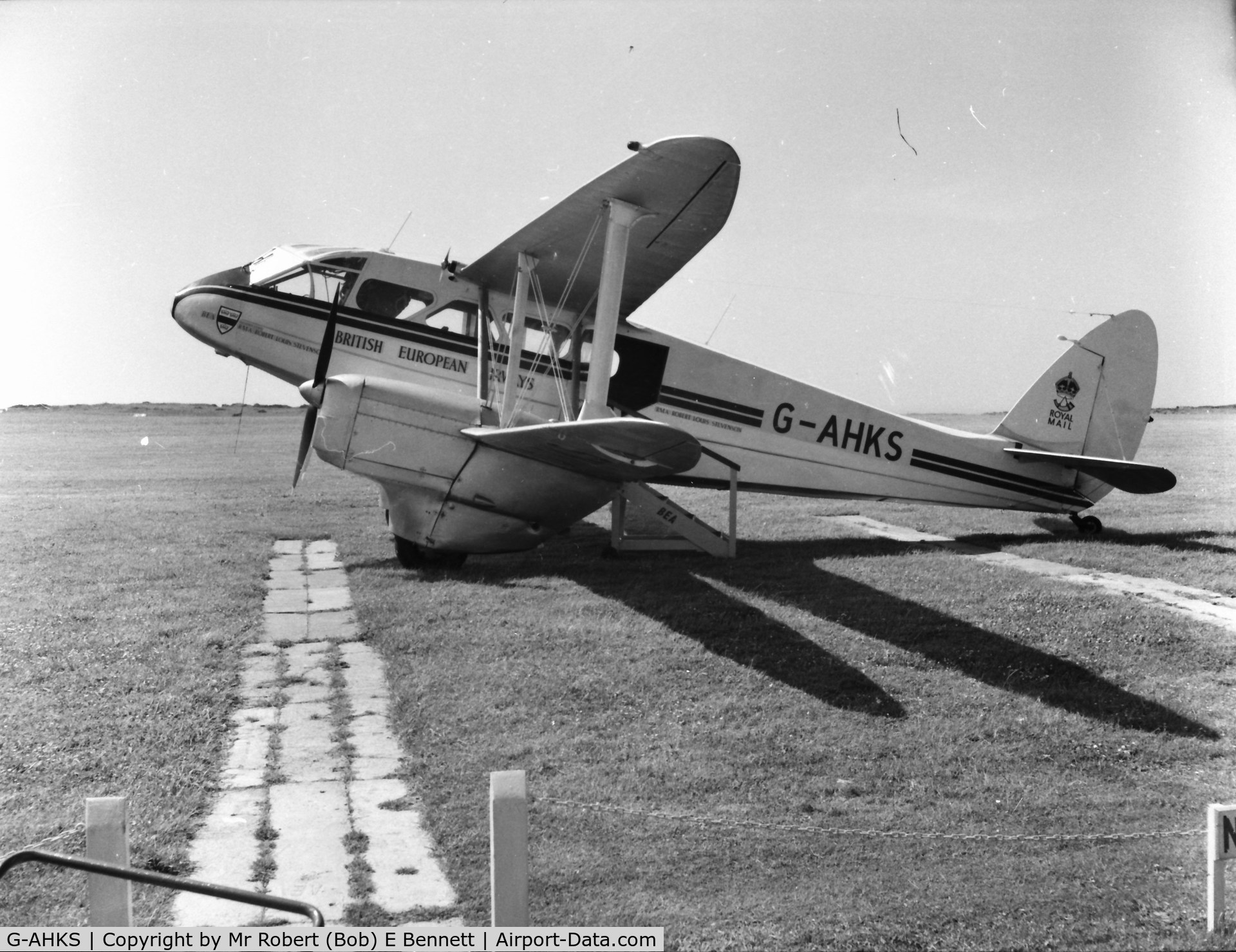 G-AHKS, 1946 De Havilland DH-89A Dominie/Dragon Rapide 3 C/N 6812, Just prior to a flight to Alderny in 1952 or 3