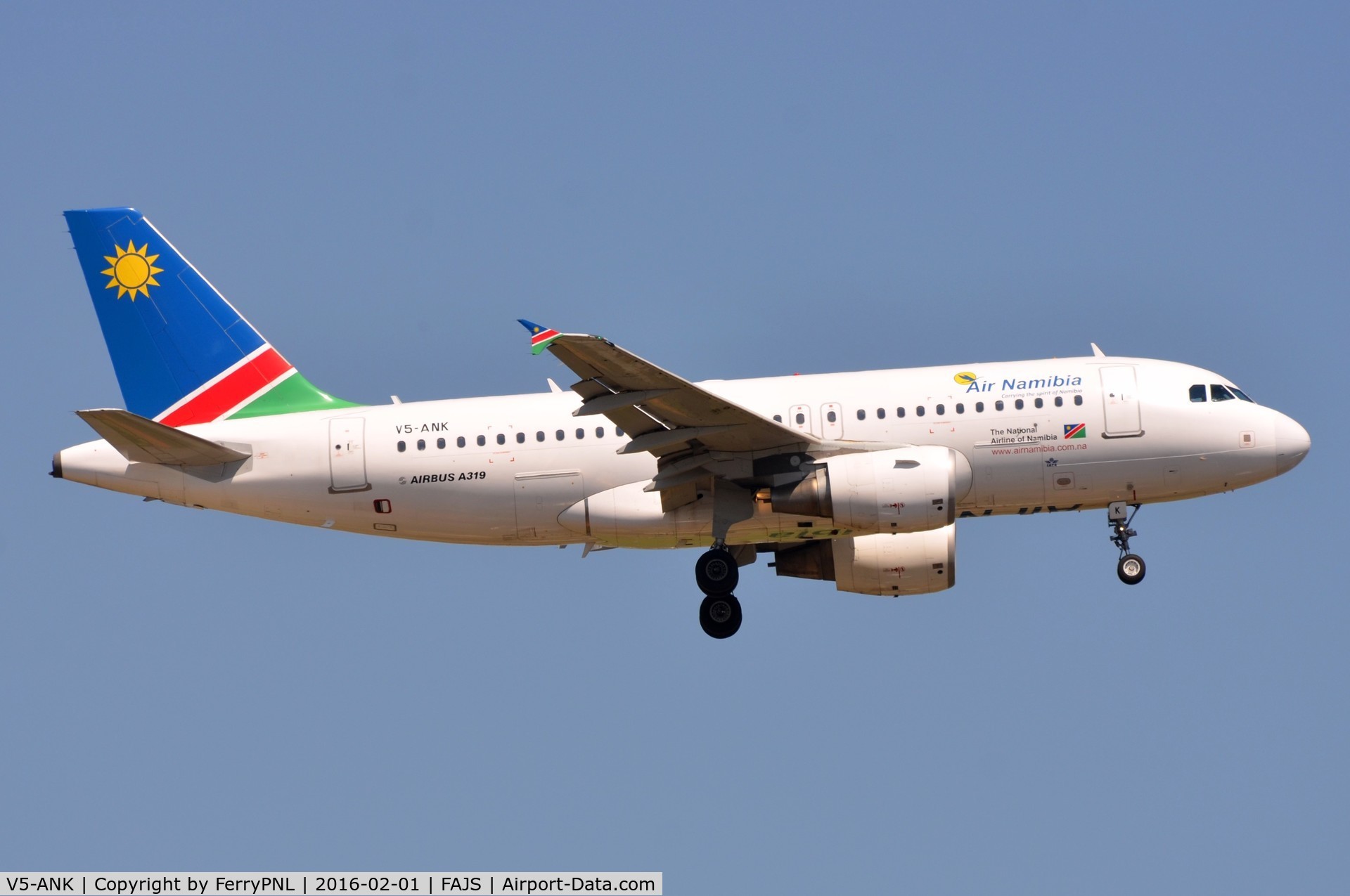 V5-ANK, 2008 Airbus A319-112 C/N 3586, Air Namibia A319 landing. Ex Air Berlin D-ABGL.