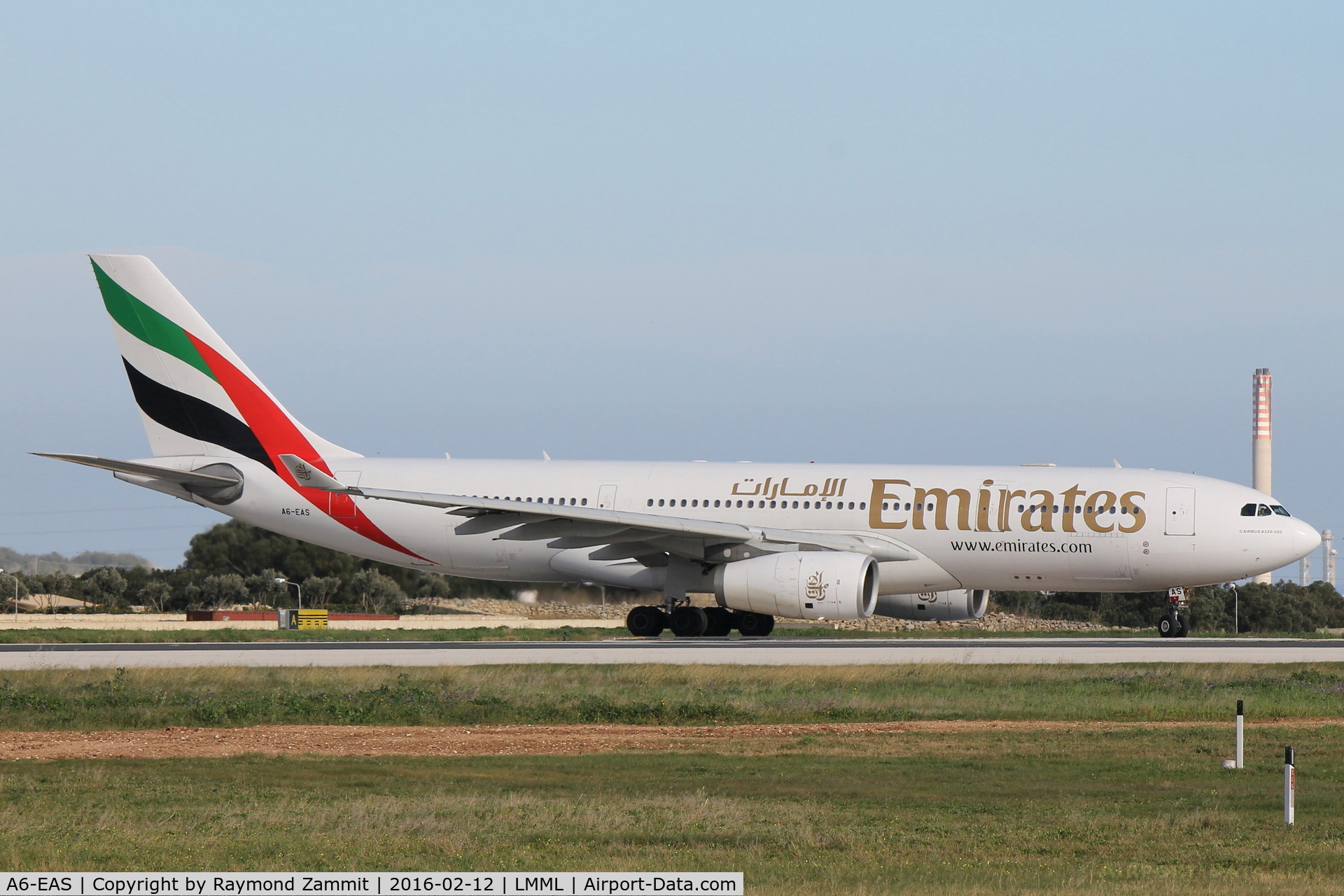 A6-EAS, 2003 Airbus A330-243 C/N 455, A330 A6-EAS Emirates Airlines