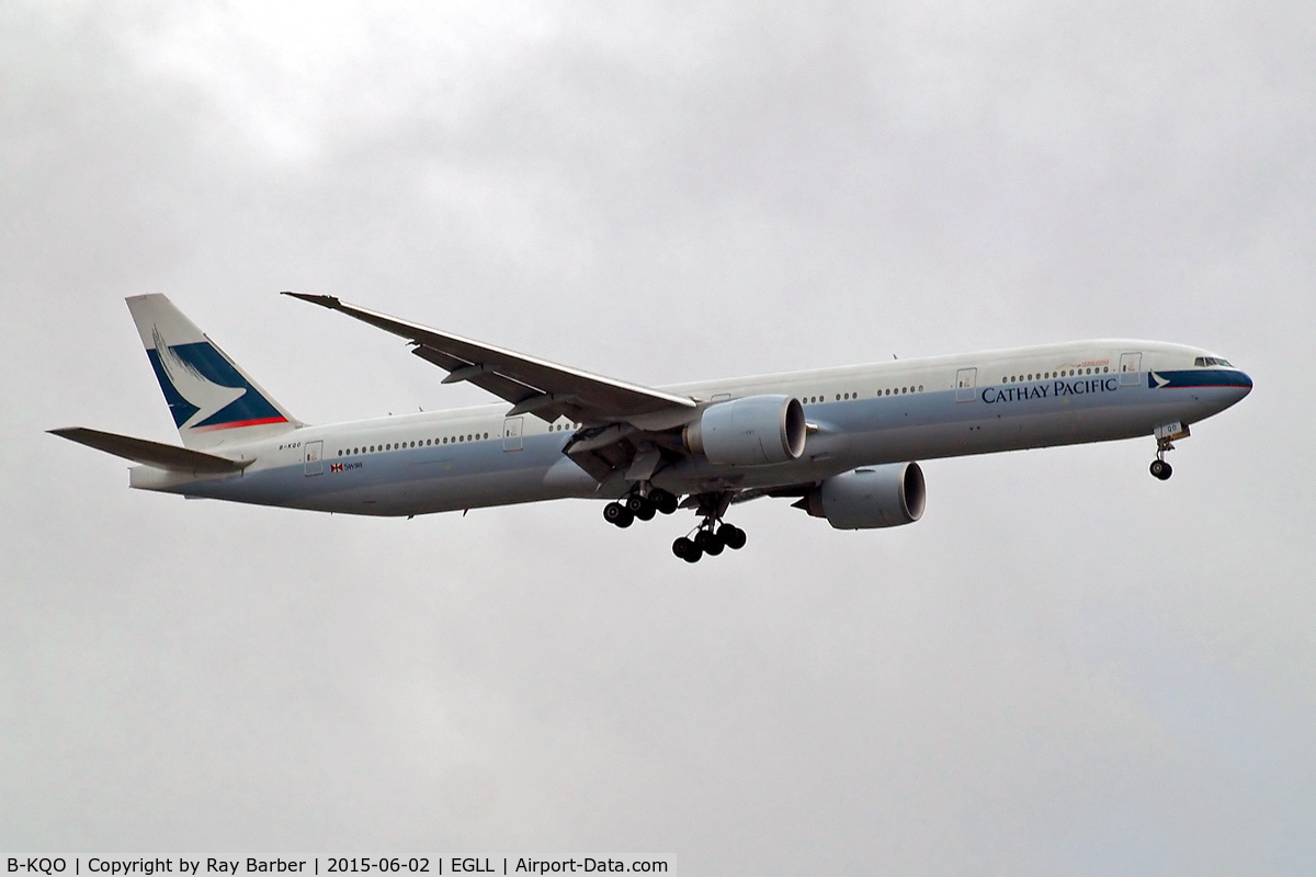 B-KQO, 2014 Boeing 777-367/ER C/N 41757, Boeing 777-367ER [41757] (Cathay Pacific Airways) Home~G 02/06/2015. On approach 27L.