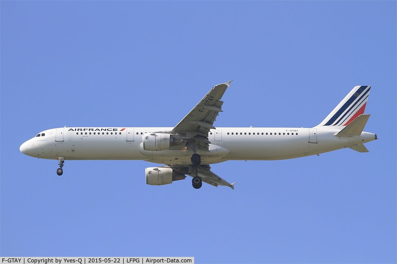 F-GTAY, 2010 Airbus A321-212 C/N 4251, Airbus A321-212, Short approach rwy 27R, Roissy Charles De Gaulle Airport (LFPG-CDG)