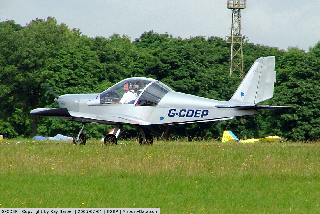 G-CDEP, 2004 Cosmik EV-97 TeamEurostar UK C/N 2128, Evektor EV-97 TeamEurostar UK [2004-2128] Kemble~G 01/07/2005. Earlier scheme.