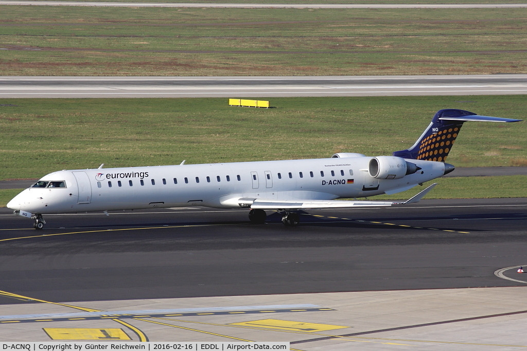 D-ACNQ, 2010 Bombardier CRJ-900LR (CL-600-2D24) C/N 15260, Taxiing