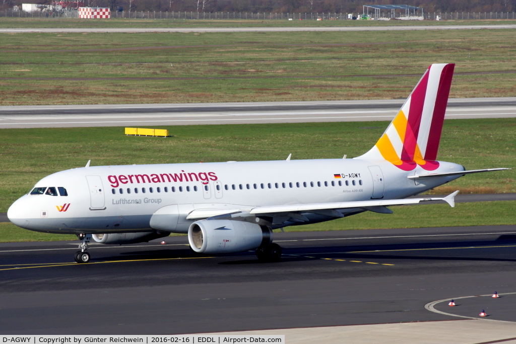 D-AGWY, 2013 Airbus A319-132 C/N 5941, Taxiing to the runway for take off