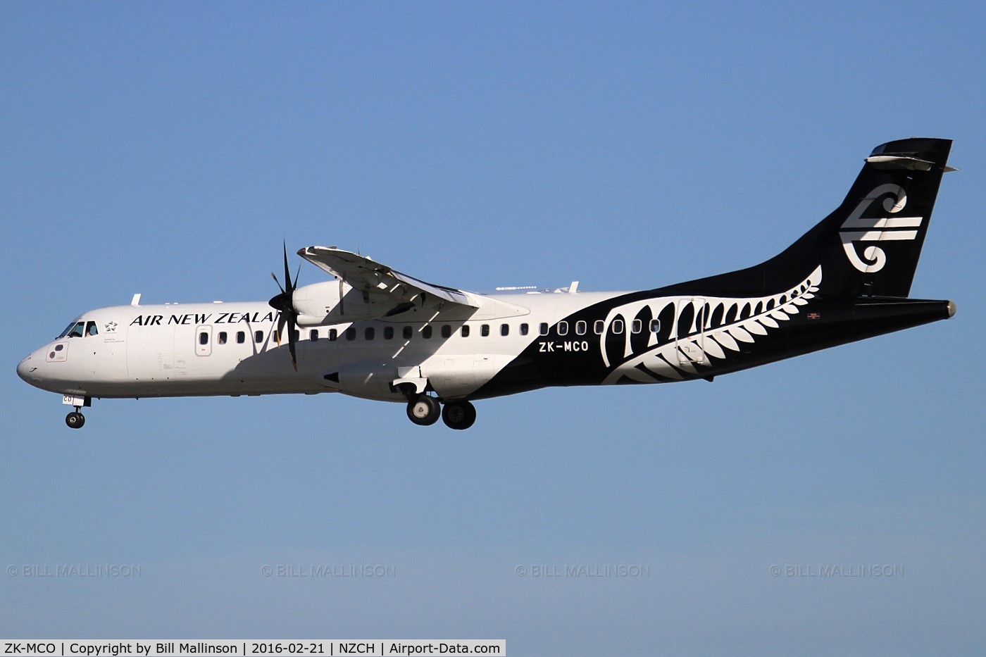 ZK-MCO, 1999 ATR 72-212A C/N 628, NZ5364 from DUD