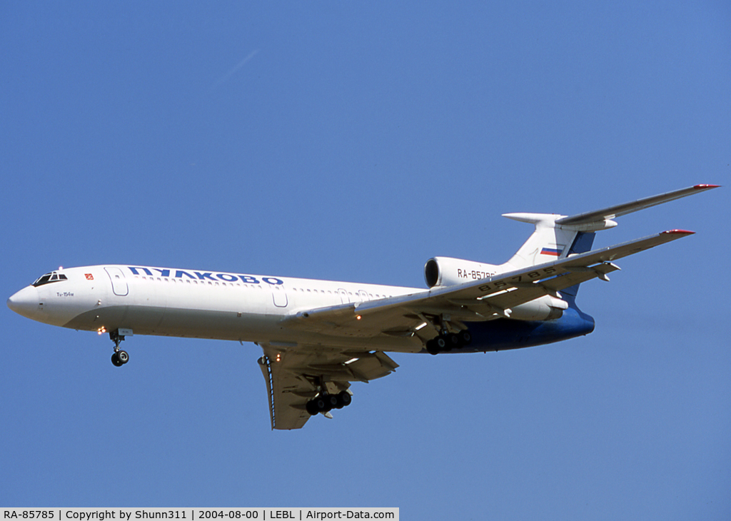 RA-85785, 1993 Tupolev Tu-154M C/N 93A969, Landing rwy 25