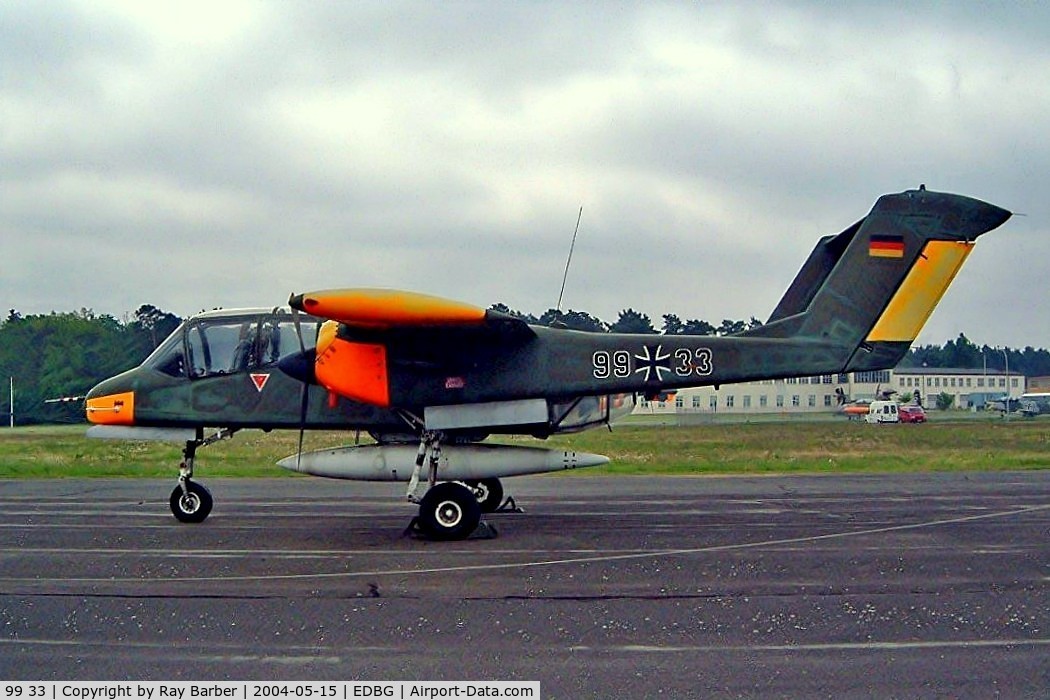 99 33, 1971 North American OV-10B Bronco C/N 338-18, Rockwell OV-10B(Z) Bronco [338-18] (Ex German Air Force) Berlin-Gatow~D 15/05/2004